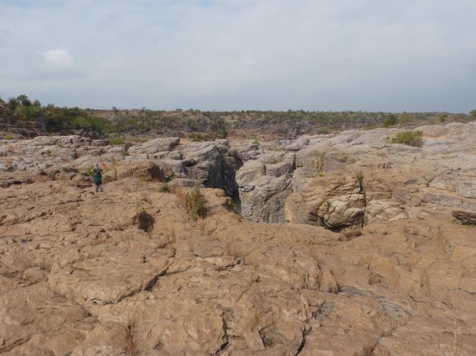 The gorge started to open up as we walked on.