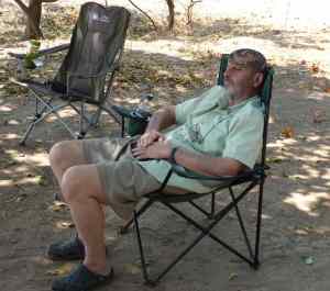 The bushsnob prepared for a "monkey-proof" siesta!