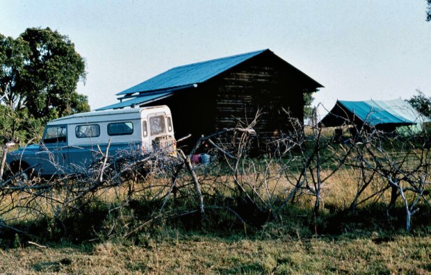 moll kilai lab t mara showing changaa cans! copy 2